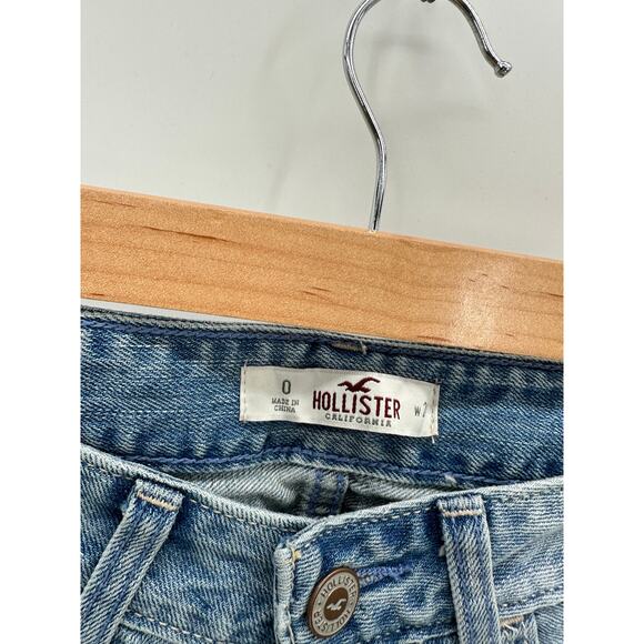 Hollister Light Wash Blue Denim Button Fly Rolled Cuff Shorts Women's Size 0 - Picture 4 of 9